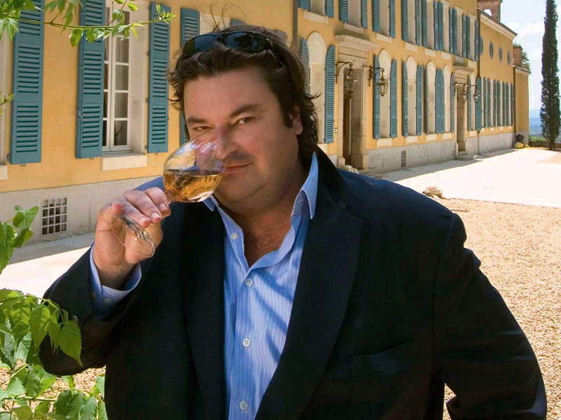Sacha&nbsp;Lichine sips some rosé at&nbsp;Château d'Esclans