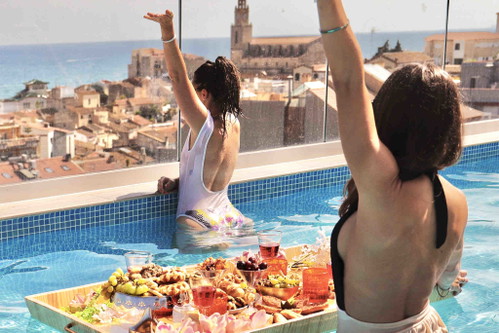 Picknick trifft Pool-Party: Die richtige Inszenierung hebt den Erlebnisfaktor.