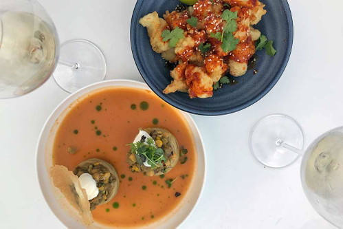 Gefüllte Artischocke und frittierter Spicy Karfiol