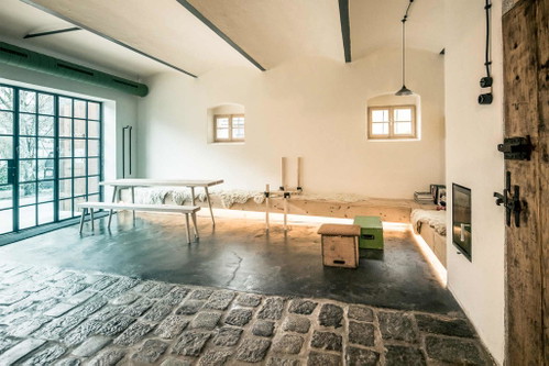 »Fernruf 7« am »Mühltalhof«