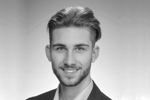Gabor Gerda.