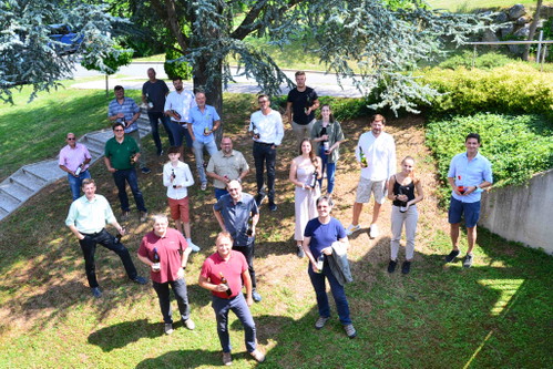 Die Jury: Janez Valdhuber (Uni Marburg), Helmut Hirzer (Weinlabor Silberberg), Wolfgang Renner (PIWI Österreich, Kostleitung), Leonhard Steinbauer (Versuchsstation Haidegg), Martin Palz (LK Steiermark), Erich Leitner (TU Graz), Christian Eitler (LK Niederösterreich), Robert Steidl (Steidl Weinberatung), Helmut Gangl (BA für Weinbau Eisenstadt), Stanko Vrsic (Uni Marburg), Christoph Gabler (Weinbauschule Krems), Christian Waltl (W2 – Weinbau Waltl, Klagenfurt), Erwin Gartner (LK Kärnten), Reinhold Holler (WBS Silberberg), Daniel Pachinger (LK Burgenland) und Martin Nowak (Versuchsstation Haidegg).