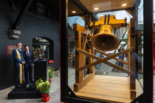 Enthüllung der Riedel-Glocke