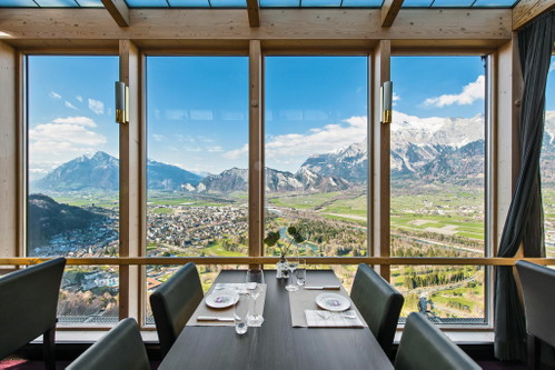 Das «Grand Resort Bad Ragaz» mit seinen Spitzenrestaurants gehört genauso zu den Höhepunkten der Region...