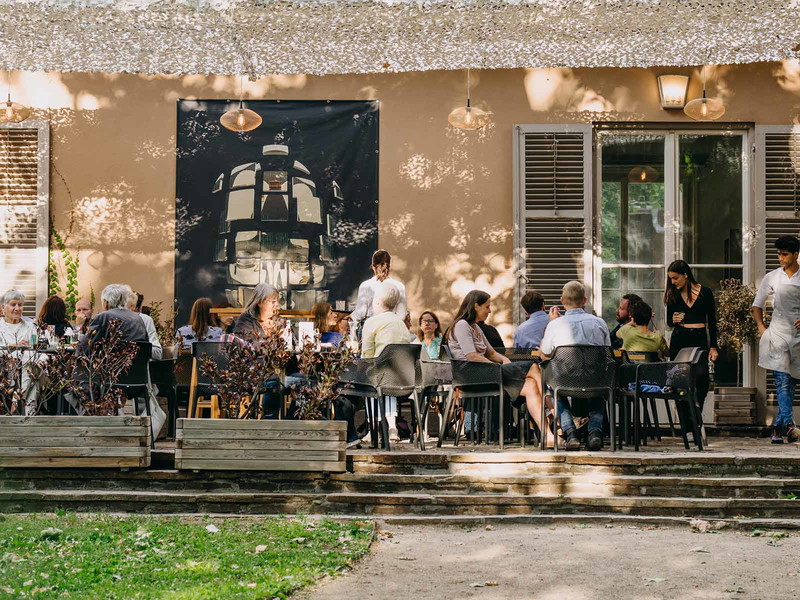 Gemütliche Terrasse im Augarten
