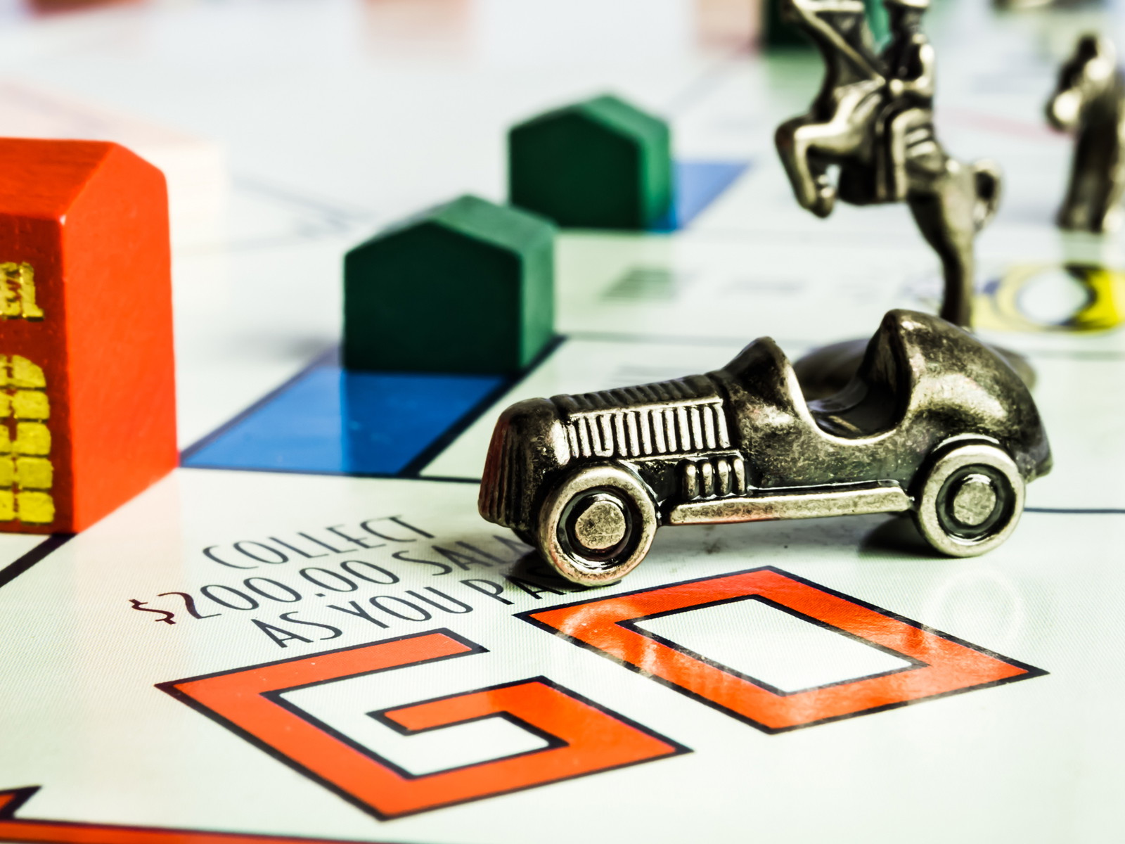 The Top Hat: Monopoly-Themed Restaurant Opens in London