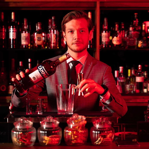 Florian Steflitsch aus der »D-Bar« des Ritz-Carlton-Hotels