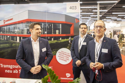 Christian Hann, Standortgeschäftsleiter Transgourmet Zell am See, Marco Becker, Regionaler Verkaufsleiter Transgourmet Zell am See und Jürgen Krizmanich, Geschäftsleiter Standorte Transgourmet Österreich.