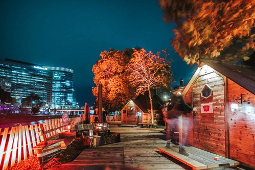 Das Feuerdorf am Donaukanal