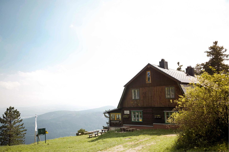 Das Hubertushaus an der Hohen Wand