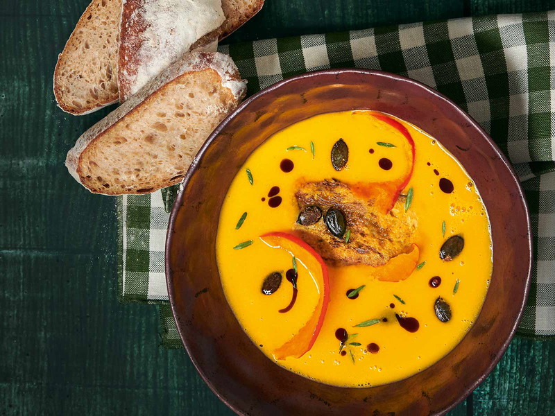 Steirische Kürbissuppe Foodstyling: Gabriele Halper