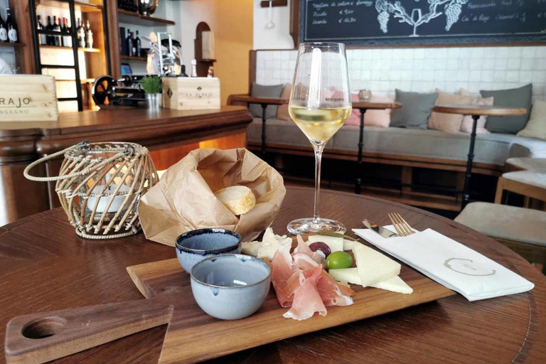 Ein typisches Setting in der Enoteca