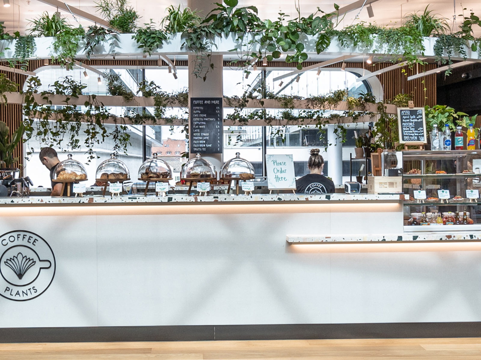 Das neue «Coffee &amp; Plants» im Zürcher Kreis 2