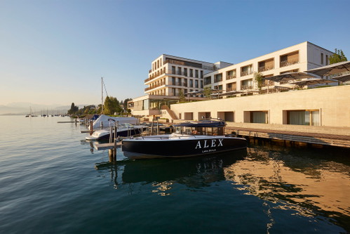 Das «Alex Lake» liegt direkt am Ufer des Zürichsee