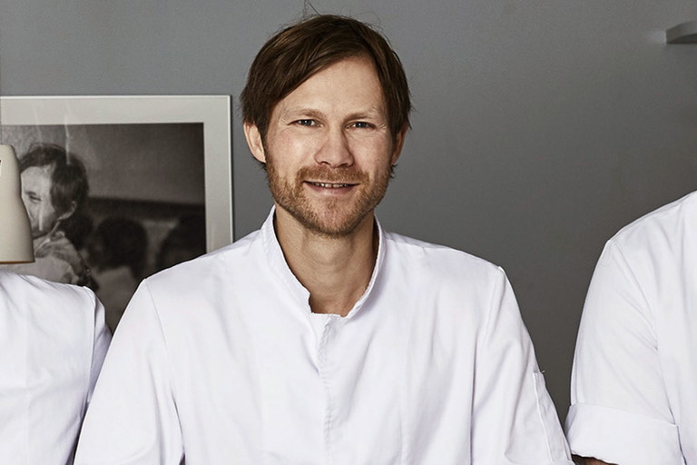 Vielfach ausgezeichnet, hat sich Rasmus Kofoed bis an der Spitze der Gourmetwelt gekocht.&nbsp;