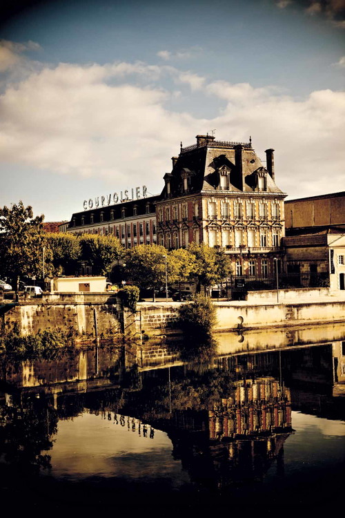 Nobel:&nbsp; Cognac-Häuser wie Courvoisier residieren vornehm.