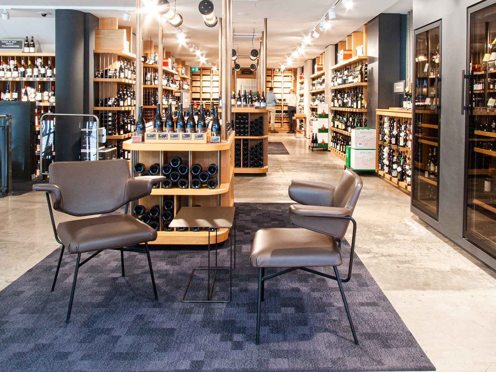 Die Weinbar «Martel am Bellevu» wurde als beste Weinbar in einer Vinothek ausgezeichnet.
