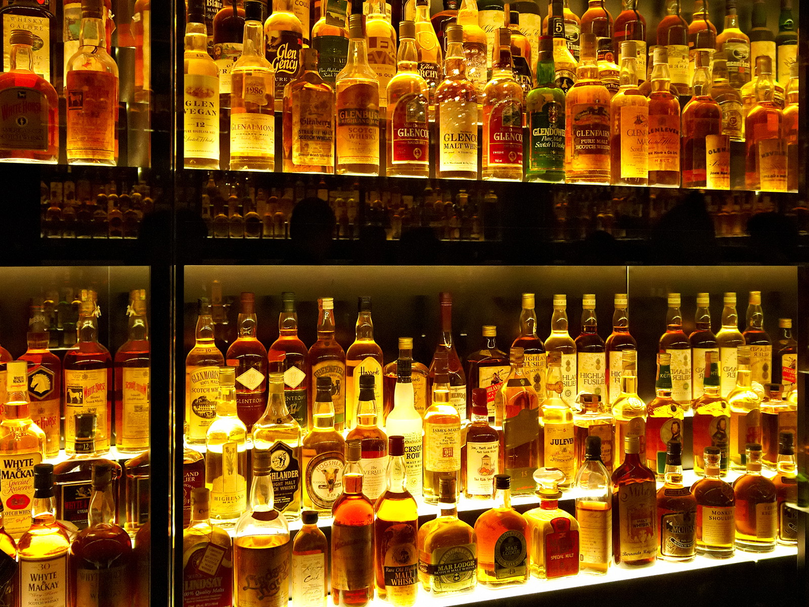 Diageo Claive Vidiz collection, the largest Scotch Whisky collection in the world