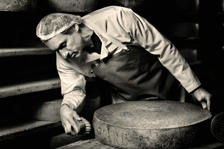 «Käse, Wein und etwas Speisestärke: Käsefondue ist eigentlich ein Convenience-Gericht – einfach, aus erstklassigen Zutaten.» (Rolf Beeler, Maître Fromager)