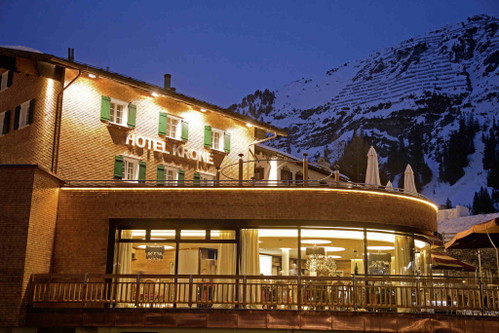 »Die Krone von Lech« im Winter.