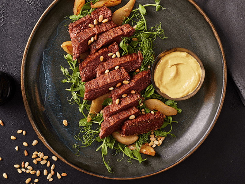 Redefine Meat launcht u.a. ein veganes Steak aus dm 3D-Drucker.