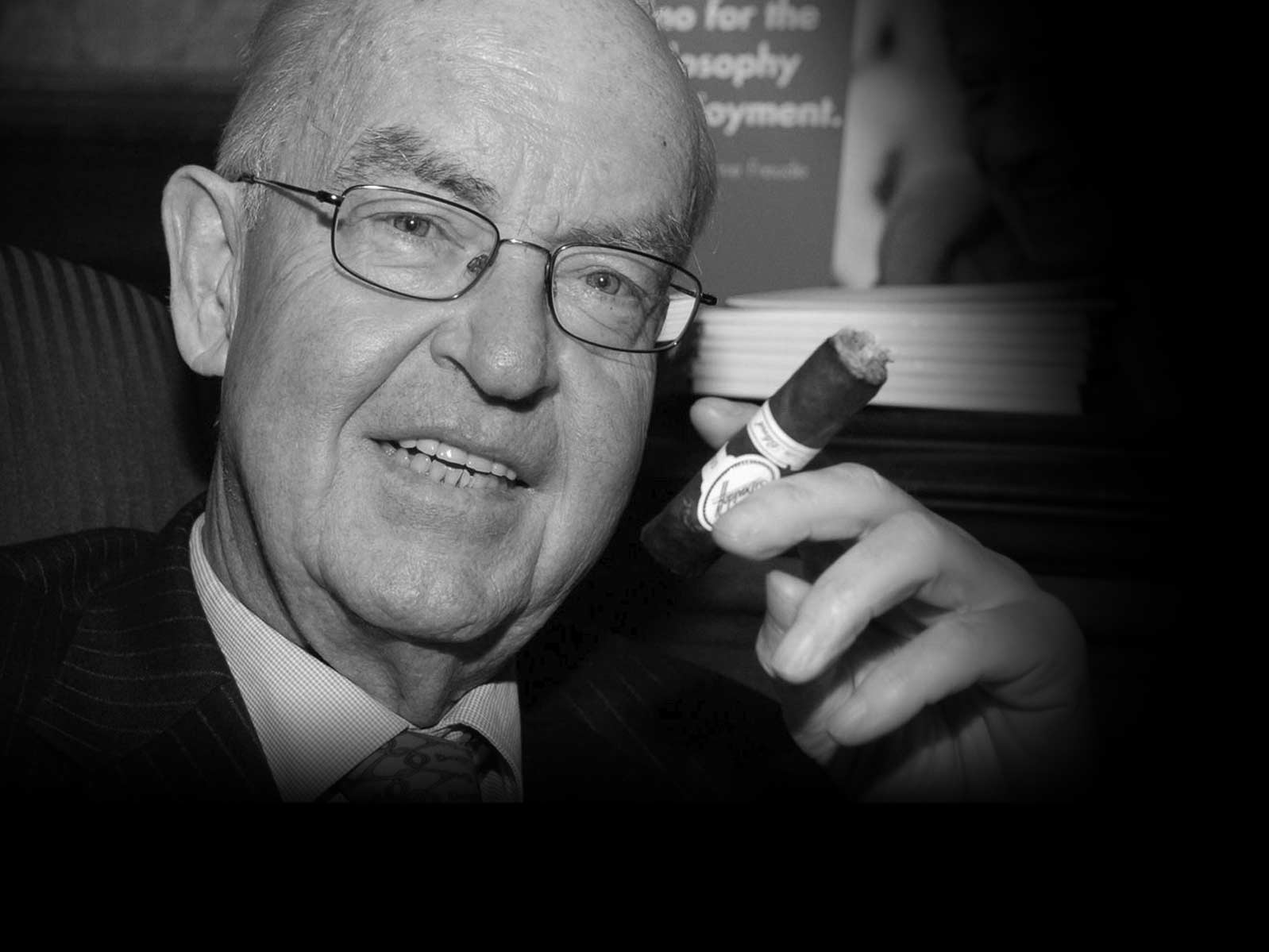 Dr. Helmut Romé