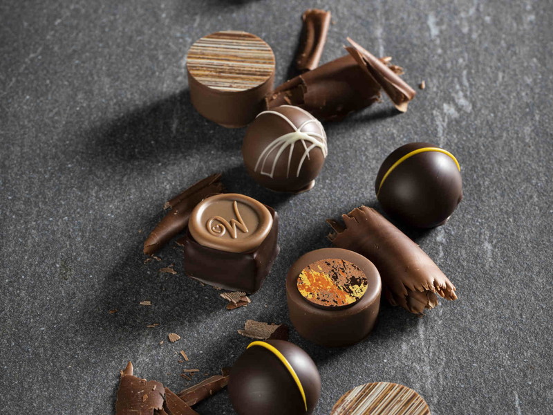 Die Ganache eignet sich auch zum Befüllen von Pralinen(Symbolbild).