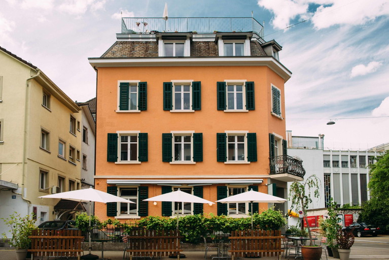 Das «Kle» von Zizi Hattab befindet sich in einem typischen, alten Quartierrestaurant im Zürcher Kreis 3.