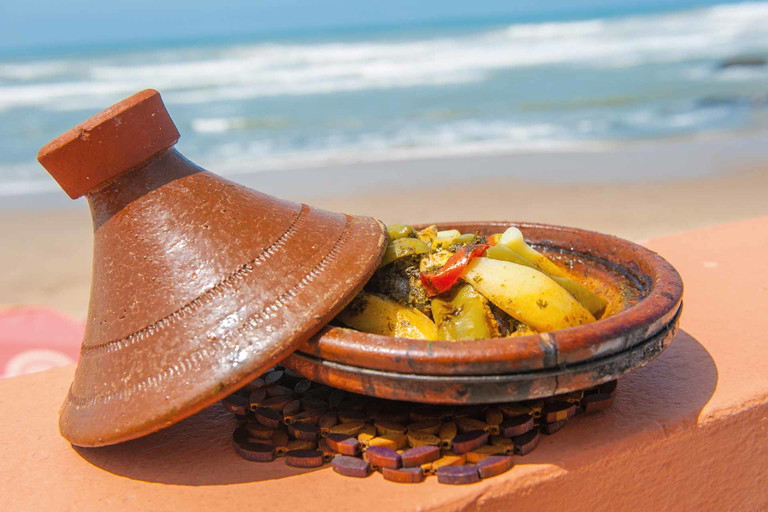 Nicht nur der Tontopf wird «Tagine» genannt, auch die Gerichte, die in ihm zubereitet werden&nbsp;