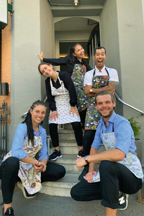 Eine gute Stimmung gehört zu den wichtigsten Ingredienzen im «Kle». Allen Mitarberinnen und Mitarbeitern soll ein positives Wachstum ermöglicht werden. In der Küche setzt Hattab ausschliesslich auf pflanzliche Produkte.
