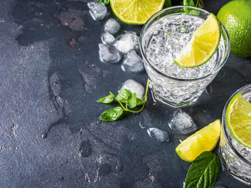 Filler sind&nbsp;Flüssigkeiten, die dazu dienen, einen Cocktail oder Longdrink aufzufüllen und damit zu komplettieren.