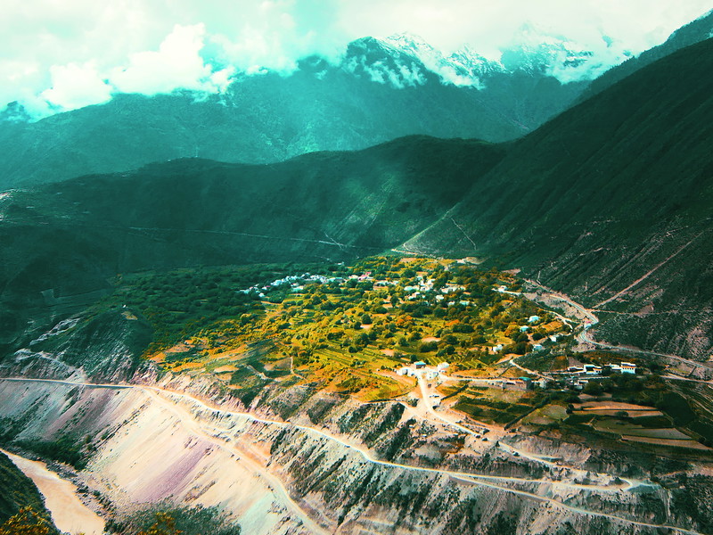 In Adong, auf knapp 2.600 Meter in der Region Yunnan im Süden Chinas, liegt Ao Yun, eine der zukunftsträchtigsten Weinregionen weltweit.