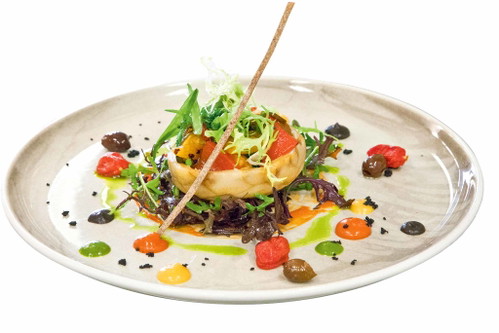 The&nbsp;Gustav&nbsp;is&nbsp;famous&nbsp;for&nbsp;its&nbsp;light Mediterranean&nbsp;cuisine. Alternatively you&nbsp;can dine in&nbsp;the&nbsp;café,&nbsp;where&nbsp;you&nbsp;can also enjoy Antonio&nbsp;Colaiani's cuisine.
