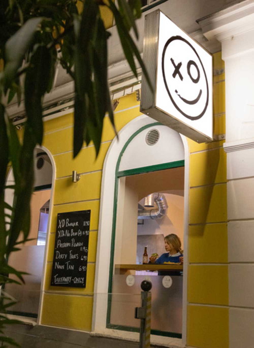 Der »X•O Grill« in der Kettenbrückengasse 15