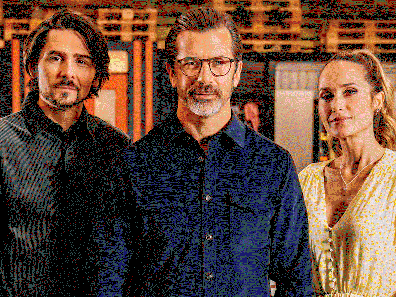 Nenad Mlinarevic, Andreas Caminada und Zoe Torinesi bilden die Schweiz-Jury der Kochshow.