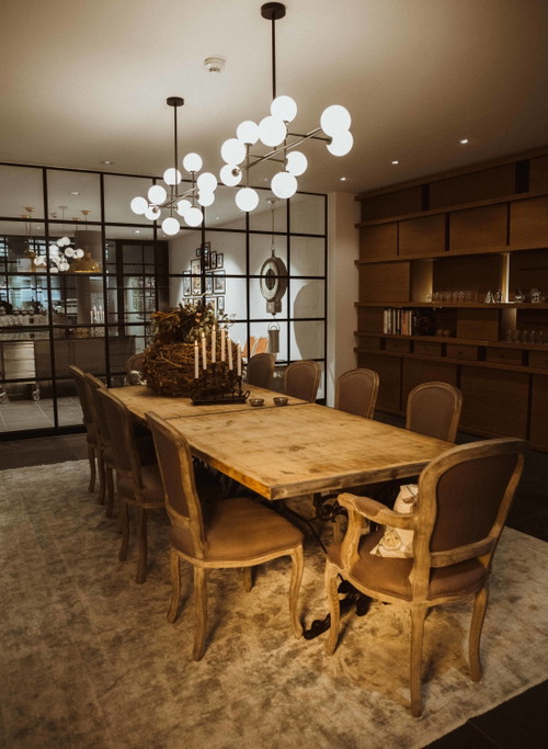 Das Conference Room im neuen Design Studio von Max Chocolatier
