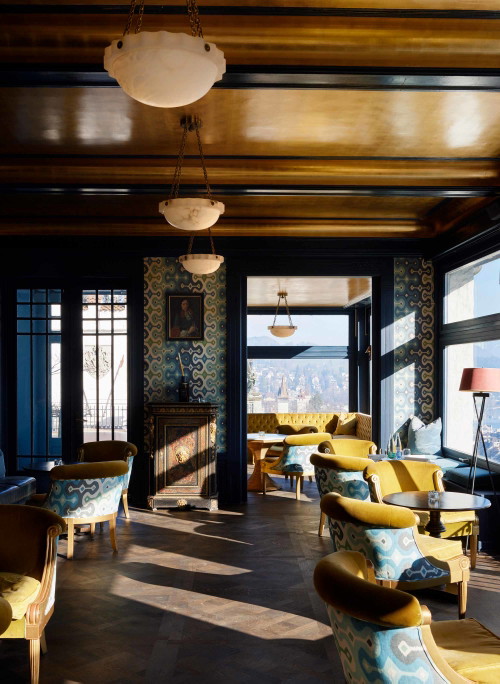 Die Bar des Hotel-Schlosses