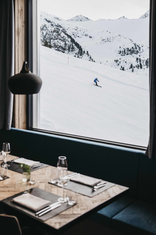 Blick vom Restaurant auf die Piste