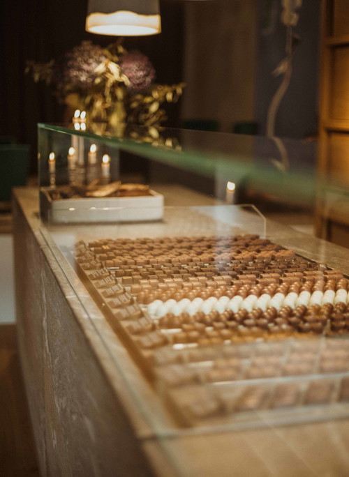 Das Lounge des neuen Design Studios von Max Chocolatier