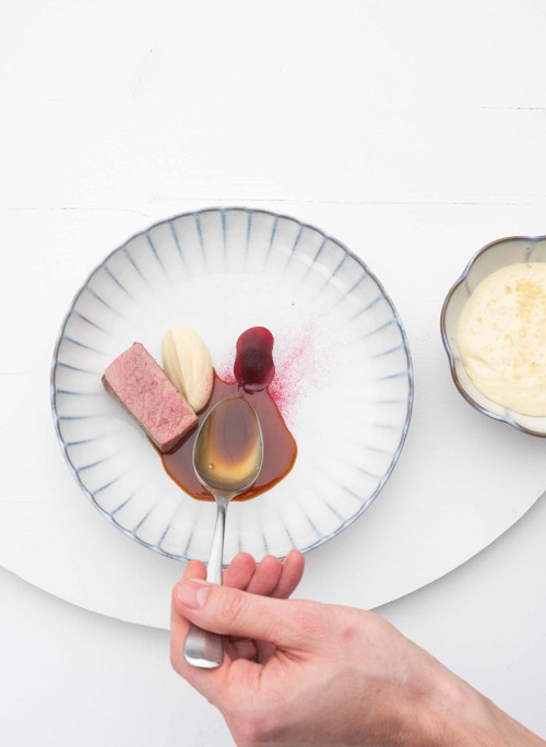 Emmentaler Kalbsnierstück am Knochen gereift mit Perigord Trüffel und Kartoffelschaum-Sellerie.