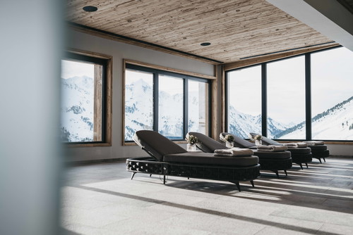 Wellnessoase mit Alpenpanorama