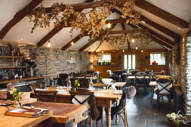 «Coombeshead Farm» ist eine Farm mit Restaurant und Bäckerei.