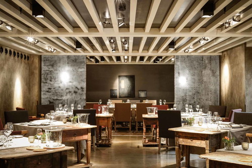 Three Michelin star restaurant, Atelier.