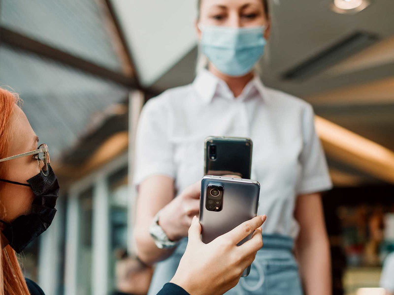 Die 2G-Pflicht soll in Zukunft strenger kontrolliert werden.&nbsp;