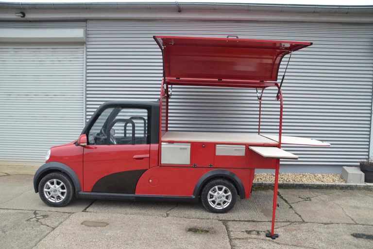 Die Food Trucks von Ari Motors sind für jedes Gastro-Konzept individuell konfigurierbar.
