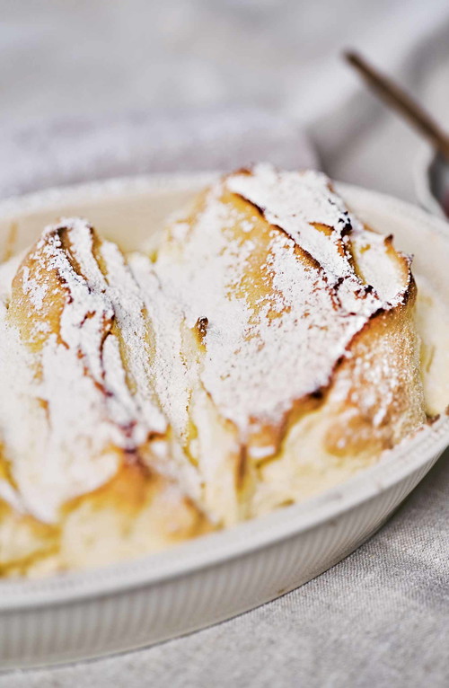 In Staffel 6 von Kitchen Impossible waren Tim Raue und Tim Mälzer in Salzburg und versuchen sich an den original Salzburger Nockerln von Rudi und Karl Obauer.&nbsp;