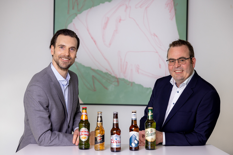 KATTUS-BORCO und Molson Coors Beverage Company geben Partnerschaft bekannt