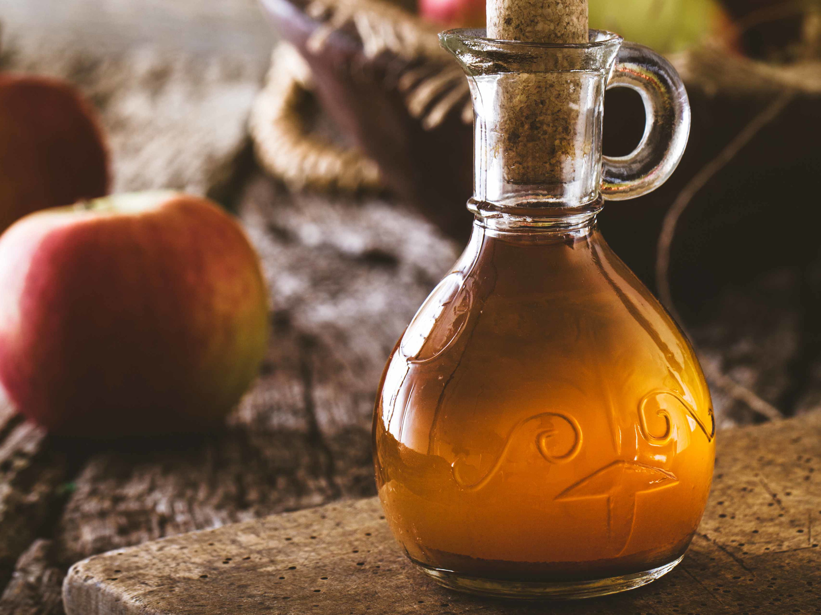 Ob sauer oder süß gespritzt – Apfelwein ist in der Mainmetropole Kult.