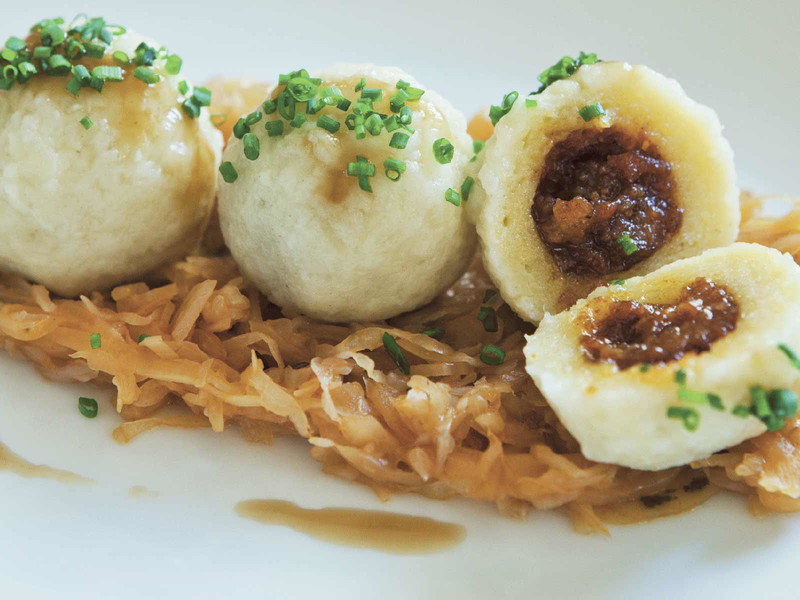 Grammelknödel aus dem »Gasthof Schloss Aigen«