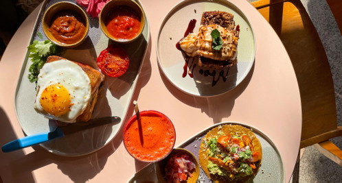Bei »Karma Food« gibt es indische Küche ganz ohne Fleisch.